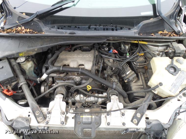 image for item L3260 2003 Oldsmobile Silhouette van