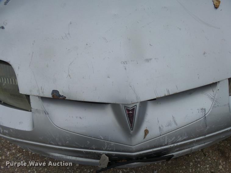 image for item L3263 2001 Pontiac Sunfire