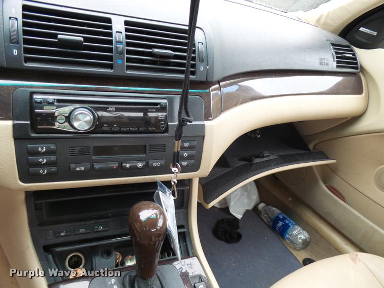 image for item L3265 2002 BMW 3-Series 330i