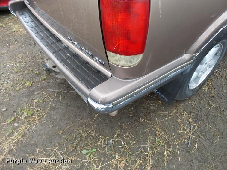 image for item L3267 1997 Chevrolet Blazer SUV