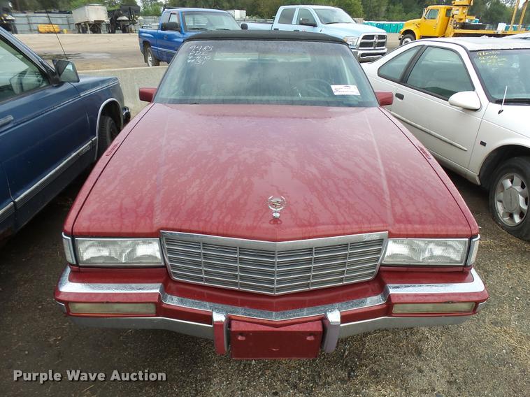 image for item L3268 1992 Cadillac DeVille