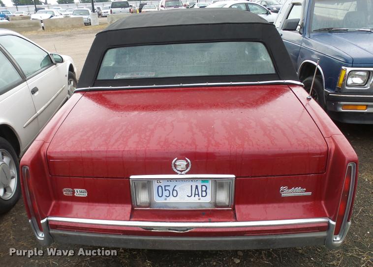 image for item L3268 1992 Cadillac DeVille