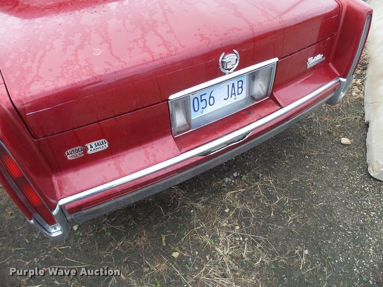 image for item L3268 1992 Cadillac DeVille