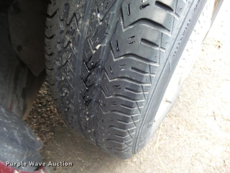 image for item L3268 1992 Cadillac DeVille