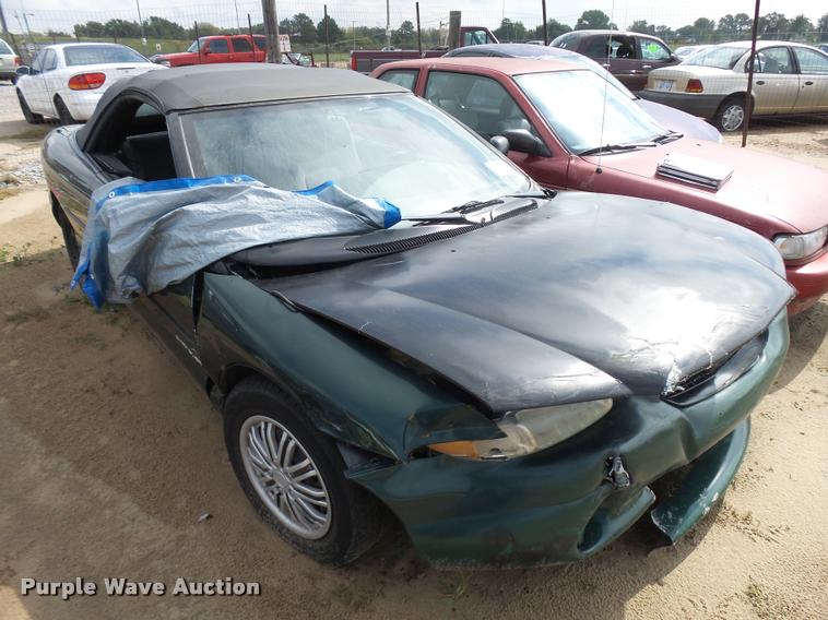 image for item L3271 1999 Chrysler Sebring