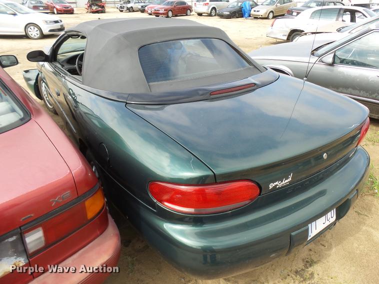 image for item L3271 1999 Chrysler Sebring