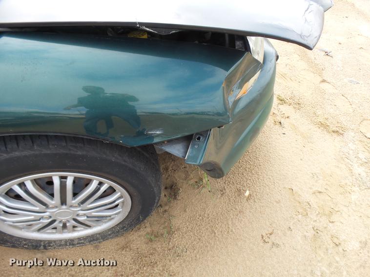 image for item L3271 1999 Chrysler Sebring