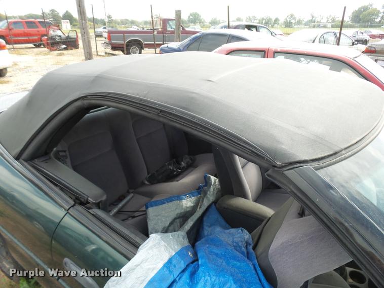 image for item L3271 1999 Chrysler Sebring