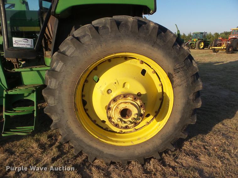 image for item DA4545 1987 John Deere 4650 MFWD tractor