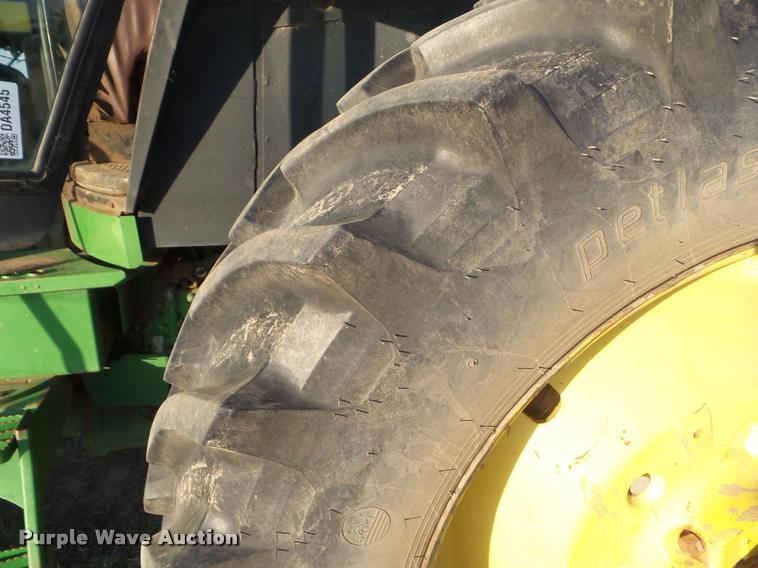 image for item DA4545 1987 John Deere 4650 MFWD tractor