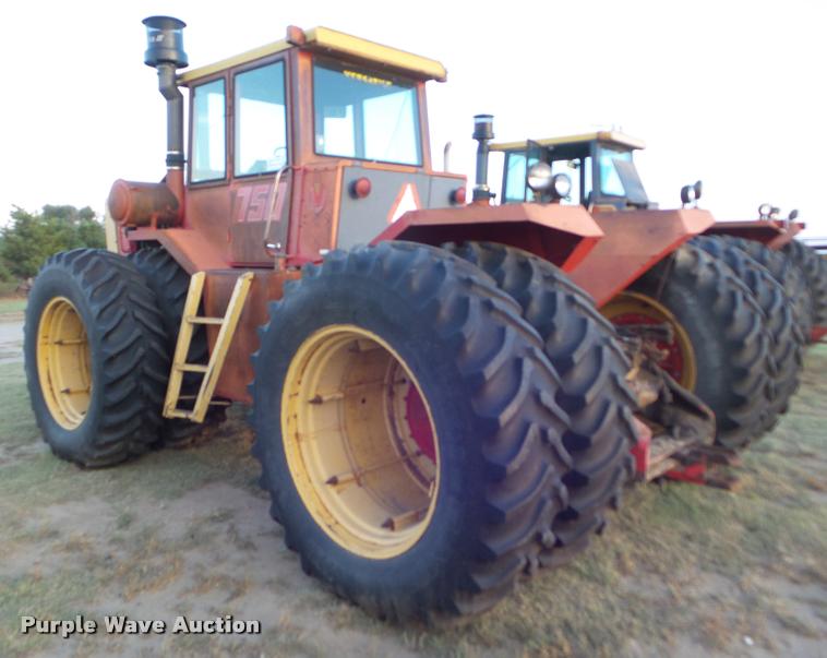 image for item DA4547 1976 Versatile 750 4WD tractor