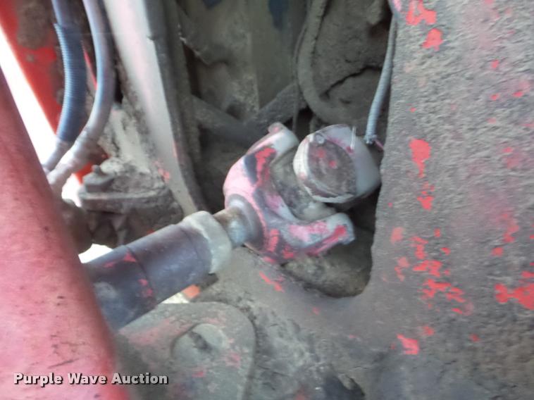 image for item DA4547 1976 Versatile 750 4WD tractor