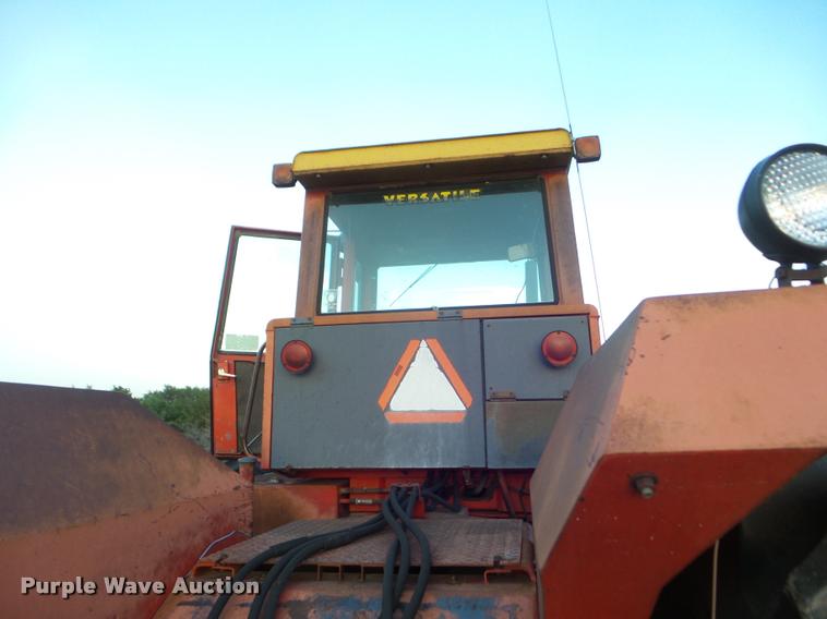 image for item DA4547 1976 Versatile 750 4WD tractor