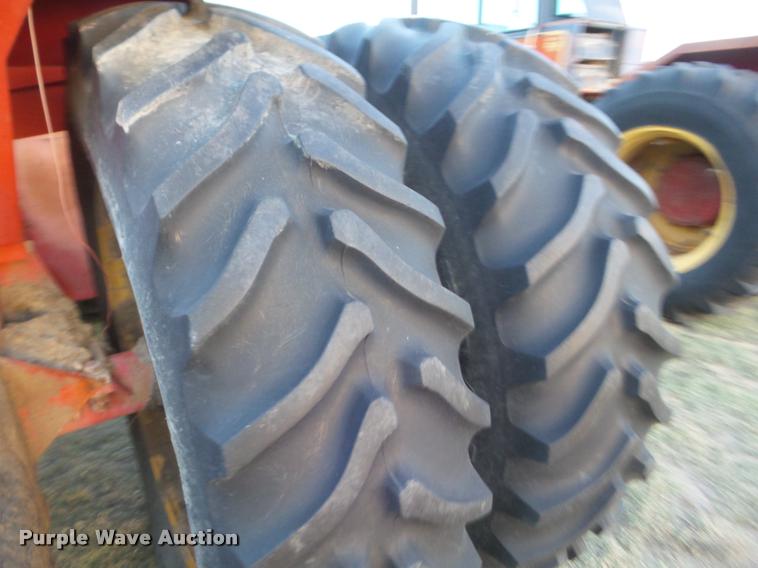 image for item DA4547 1976 Versatile 750 4WD tractor