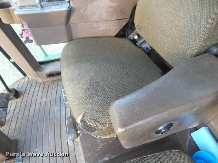 image for item DA4551 1998 John Deere 9600 combine