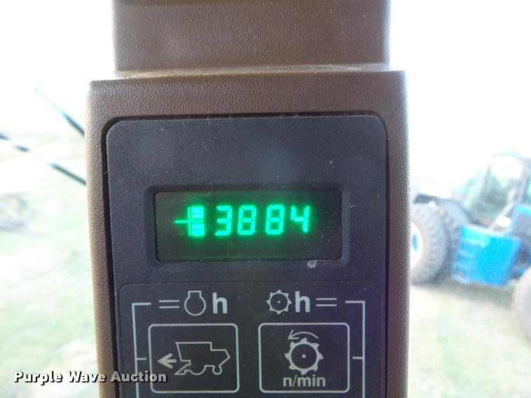 image for item DA4551 1998 John Deere 9600 combine