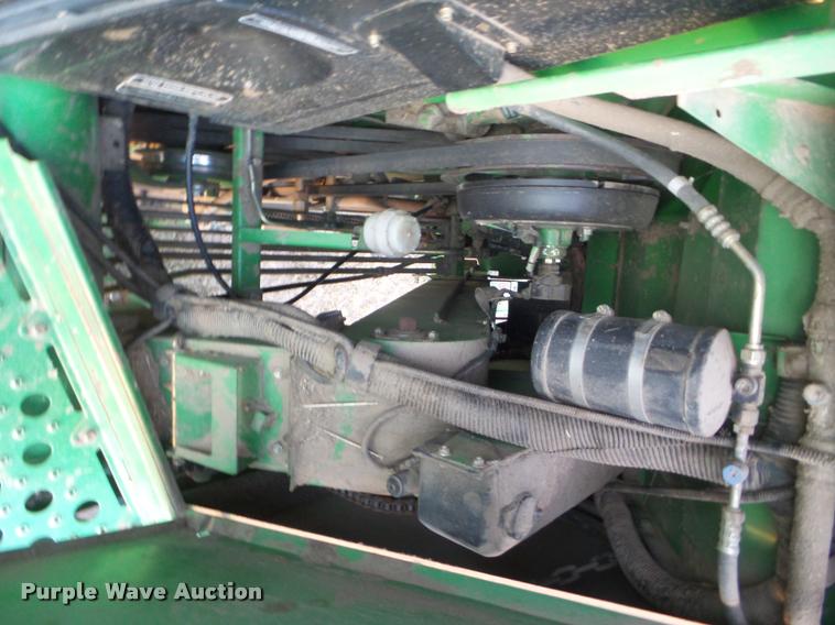 image for item DA4551 1998 John Deere 9600 combine