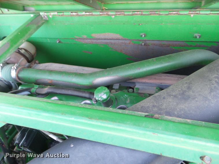 image for item DA4551 1998 John Deere 9600 combine