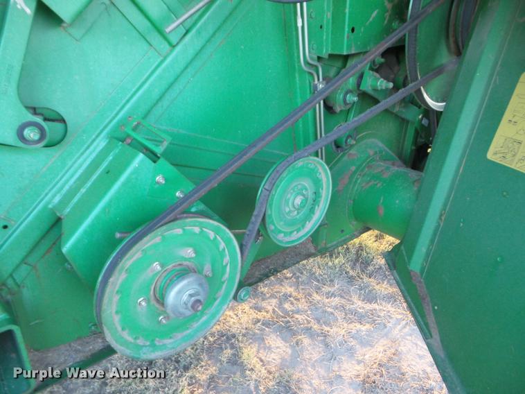 image for item DA4551 1998 John Deere 9600 combine