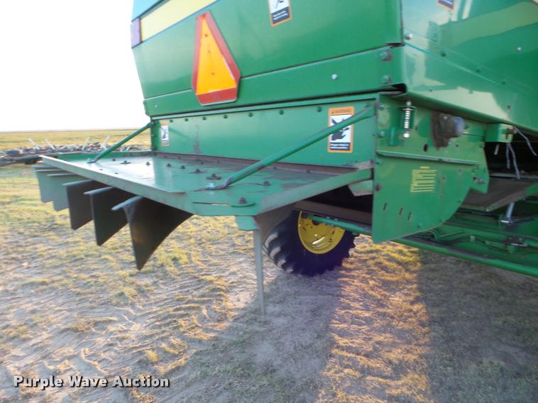 image for item DA4551 1998 John Deere 9600 combine