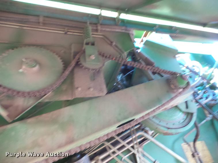 image for item DA4551 1998 John Deere 9600 combine