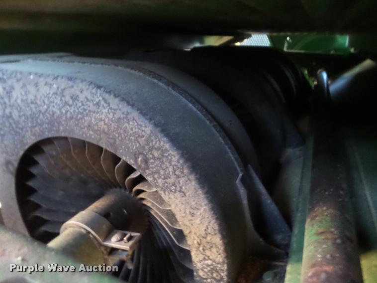 image for item DA4551 1998 John Deere 9600 combine