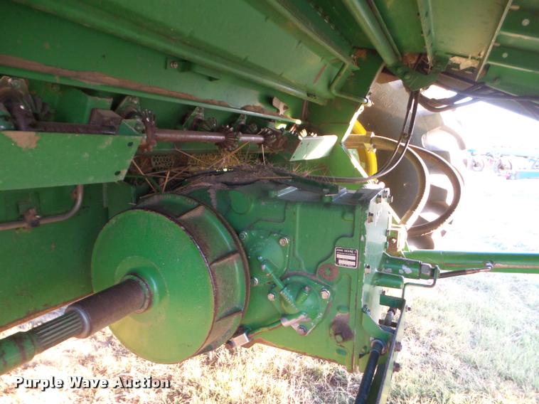 image for item DA4551 1998 John Deere 9600 combine