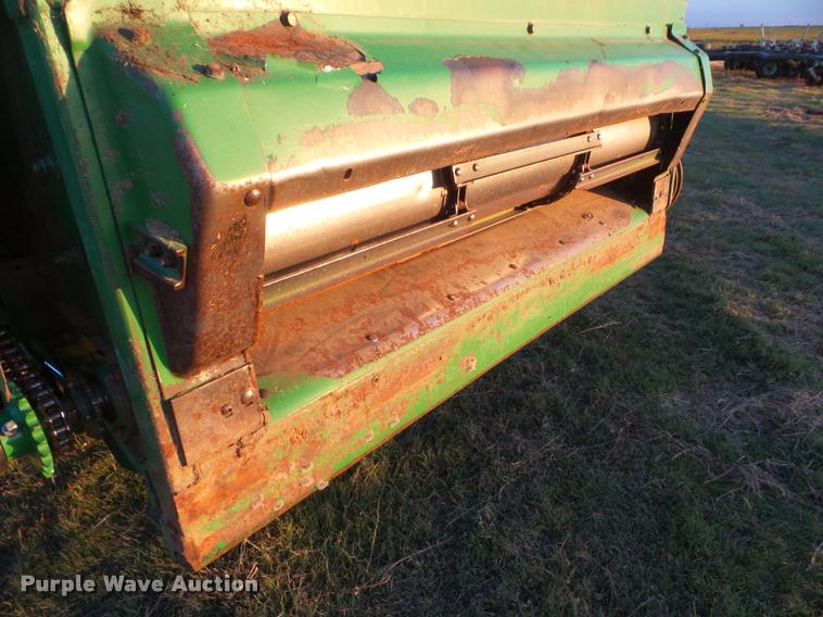 image for item DA4551 1998 John Deere 9600 combine