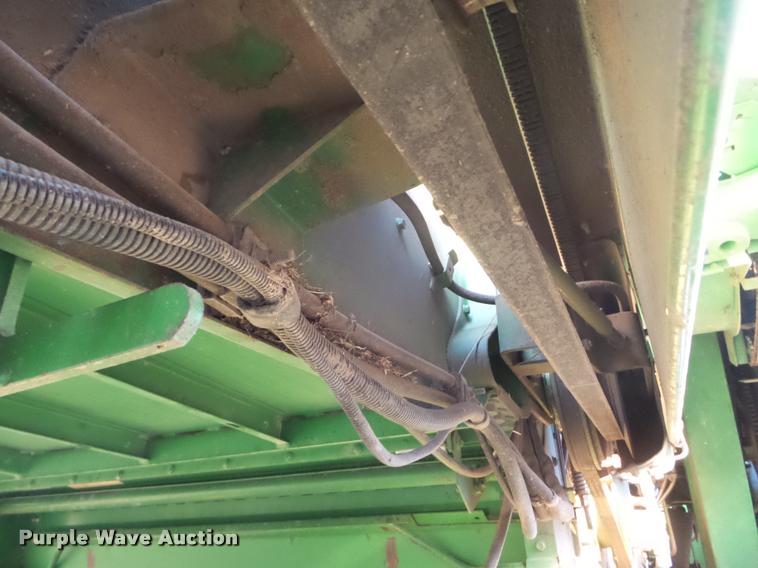 image for item DA4551 1998 John Deere 9600 combine