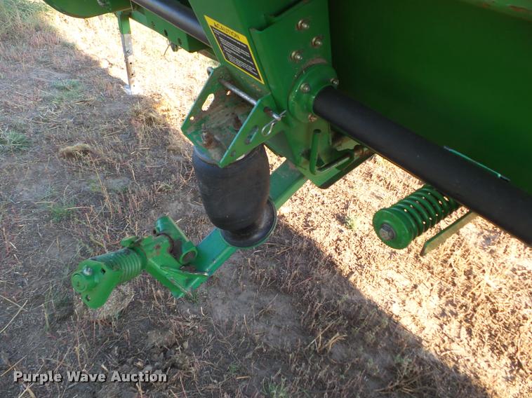 image for item DA4552 2005 John Deere 936D draper head