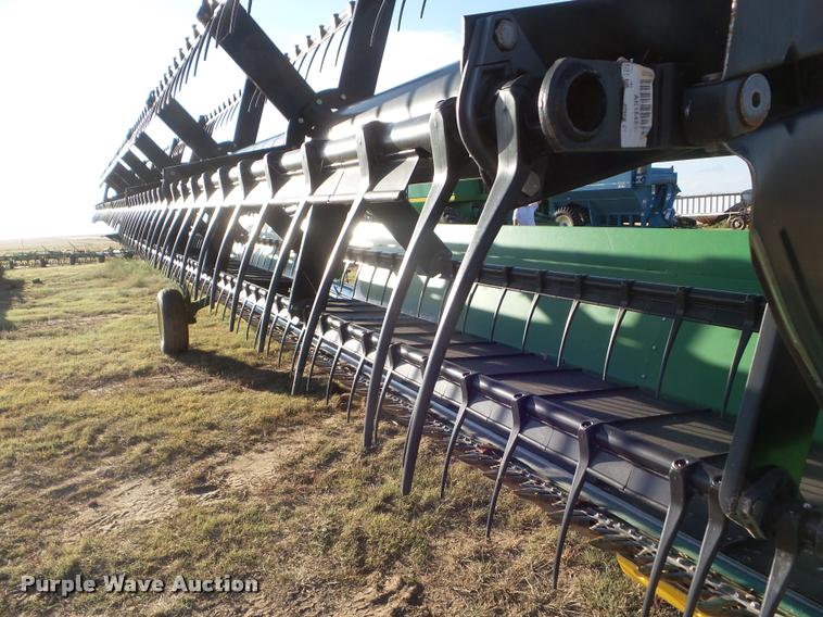 image for item DA4553 2003 John Deere 936D draper head