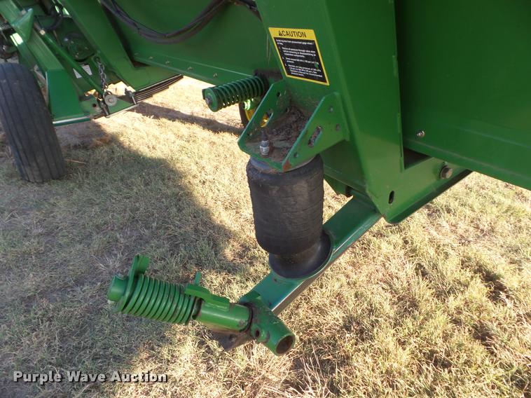 image for item DA4553 2003 John Deere 936D draper head