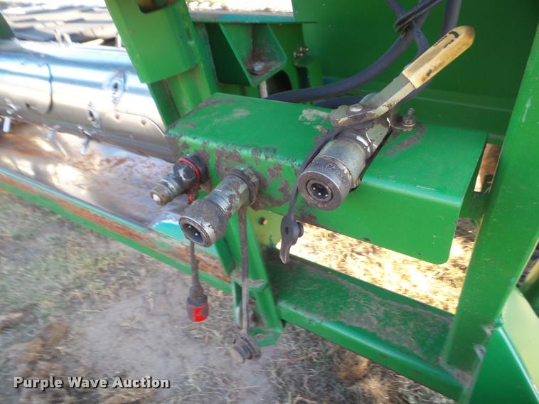 image for item DA4553 2003 John Deere 936D draper head