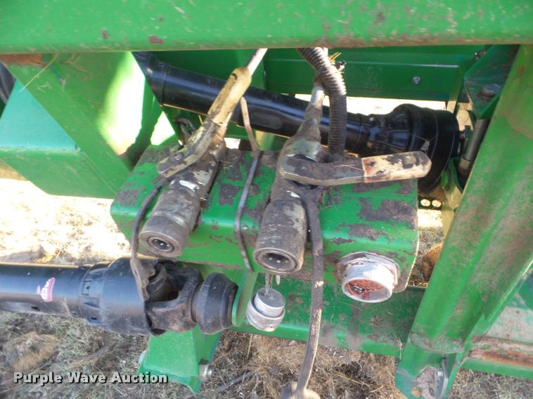 image for item DA4553 2003 John Deere 936D draper head