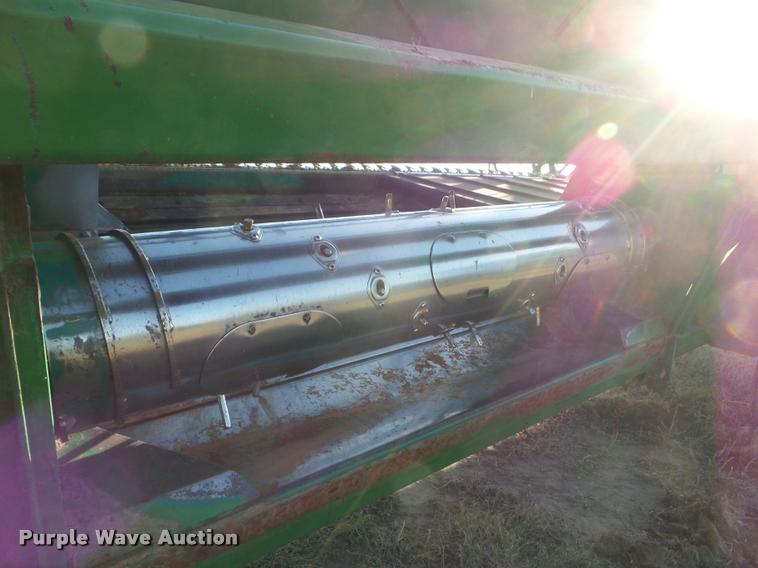 image for item DA4553 2003 John Deere 936D draper head