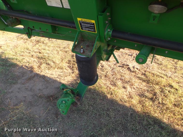 image for item DA4553 2003 John Deere 936D draper head