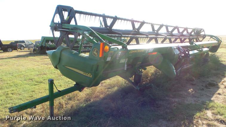 image for item DA4554 2003 John Deere 936D draper head