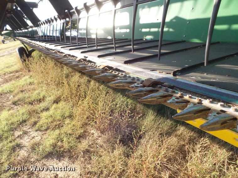 image for item DA4554 2003 John Deere 936D draper head