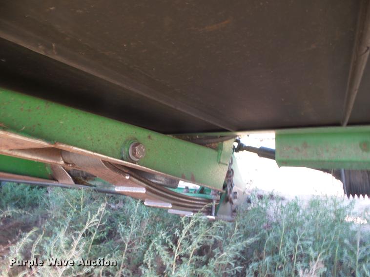 image for item DA4554 2003 John Deere 936D draper head