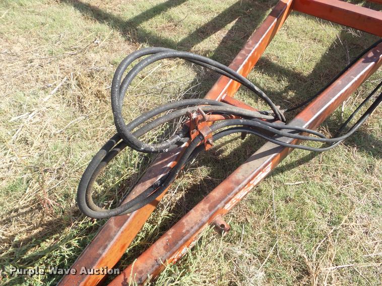 image for item DA4555 1981 Versatile Noble 9600 sweep plow