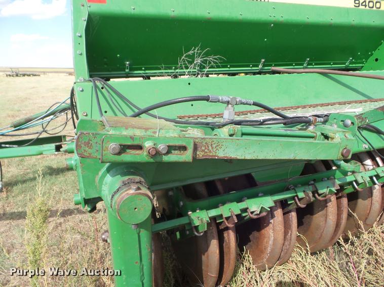 image for item DA4556 (5) John Deere 9400 grain drills