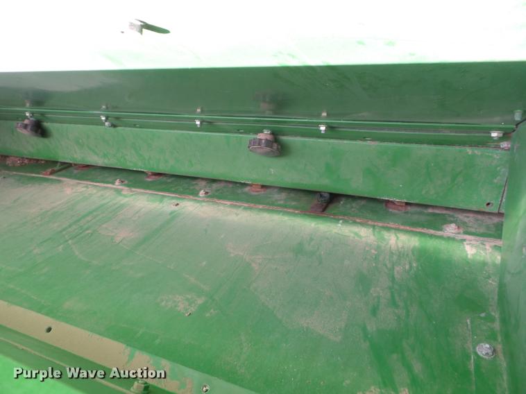 image for item DA4556 (5) John Deere 9400 grain drills