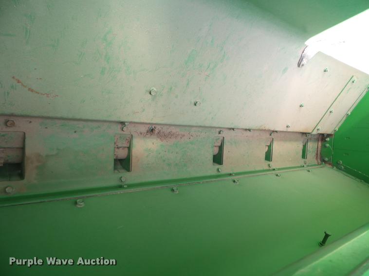 image for item DA4556 (5) John Deere 9400 grain drills
