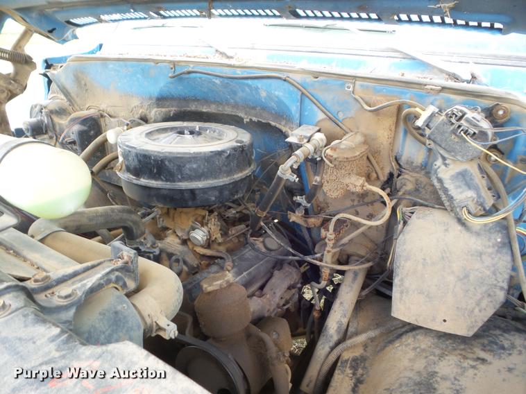 image for item DA4557 1981 Chevrolet C60 grain truck