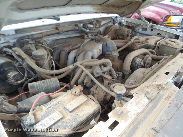 image for item DA4559 1995 Ford F150 pickup truck