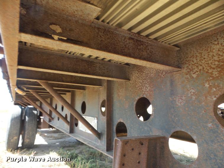 image for item DA4564 1987 Transcraft flatbed trailer