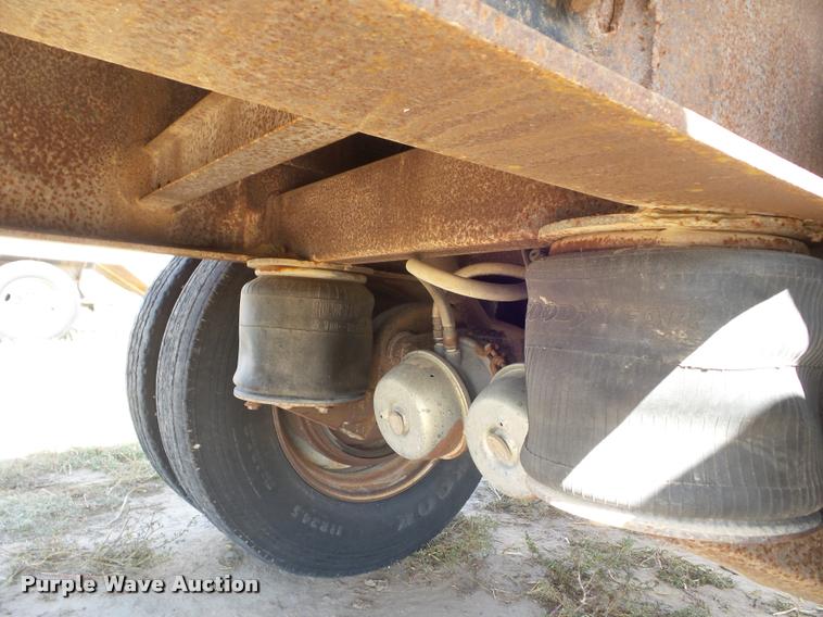 image for item DA4564 1987 Transcraft flatbed trailer