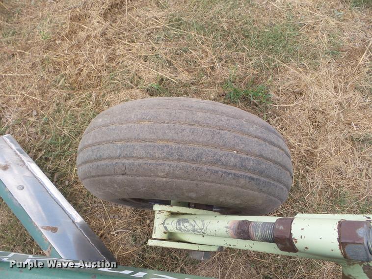 image for item DA4569 Flex King 9x6 sweep plow