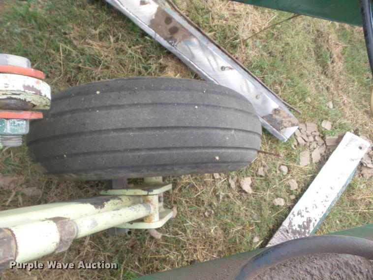 image for item DA4569 Flex King 9x6 sweep plow