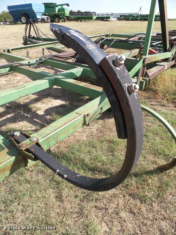 image for item DA4571 John Deere 1600 chisel